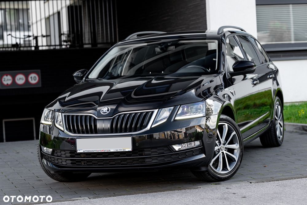 Skoda Octavia 1.5 TSI ACT DSG Soleil - 1