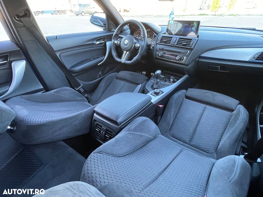 BMW Seria 1 118d xDrive - 23