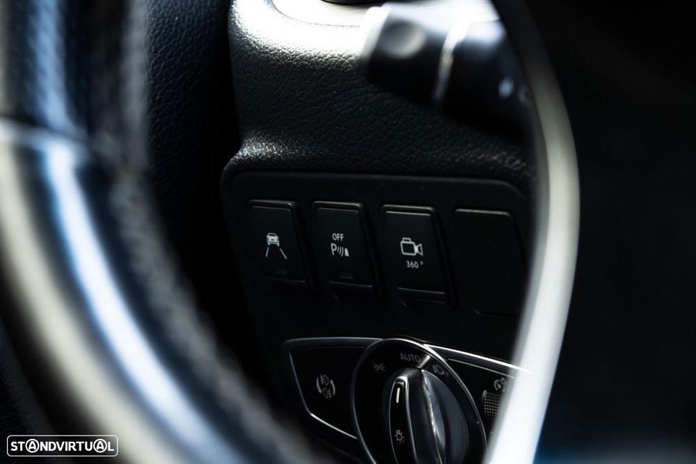 Mercedes-Benz X 250 d Pure 4-Matic Aut. - 27