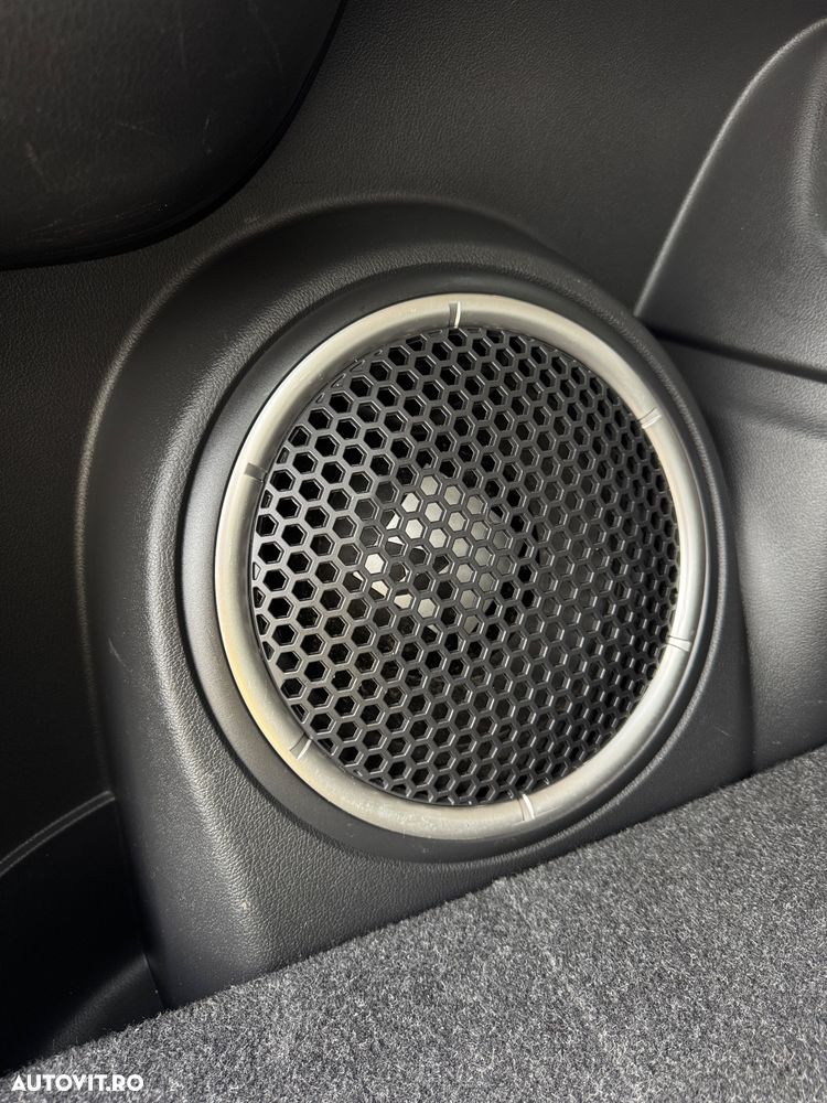 Mitsubishi Outlander 2.0 4WD Top - 27