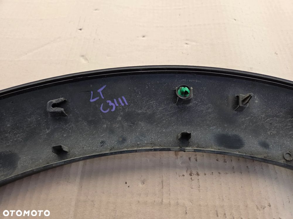 Listwa nakładka na błotnik lewy tylny Citroen C3 III  9812088880 - 12