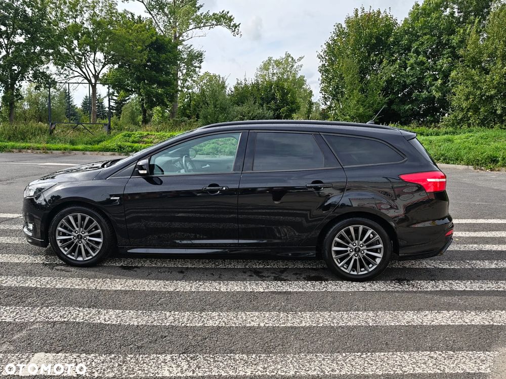 Ford Focus 1.0 EcoBoost Start-Stopp-System ST-LINE - 30
