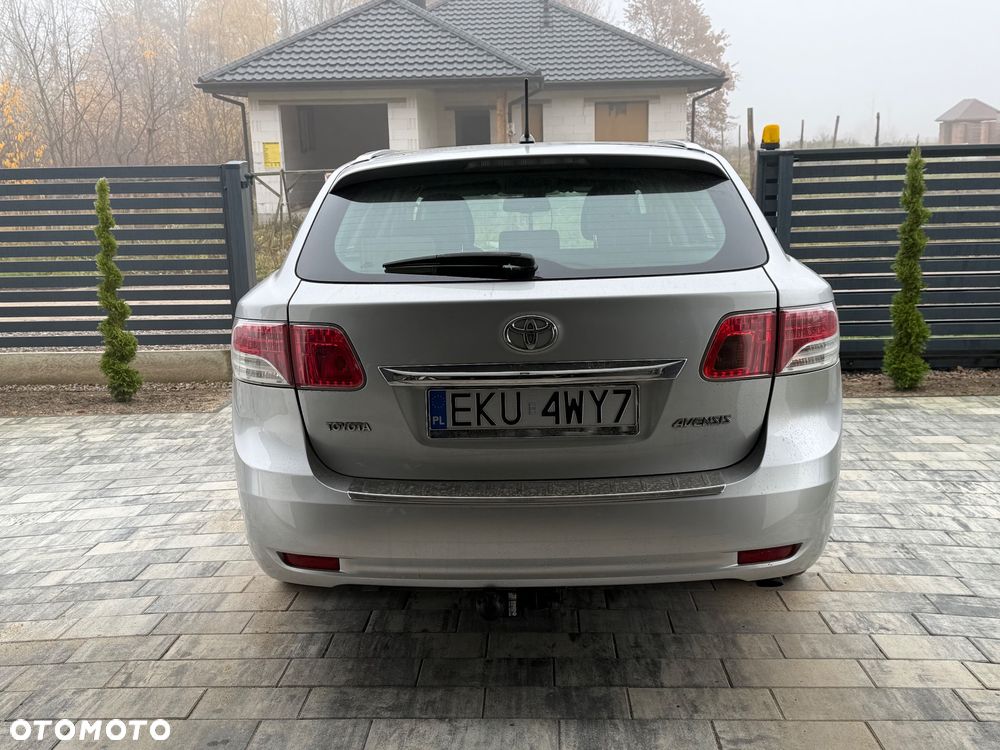 Toyota Avensis 2.0 D-4D Sol plus - 3