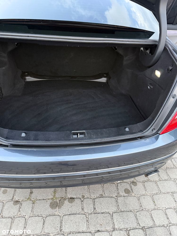 Mercedes-Benz Klasa C 320 CDI DPF 7G-TRONIC Avantgarde - 18