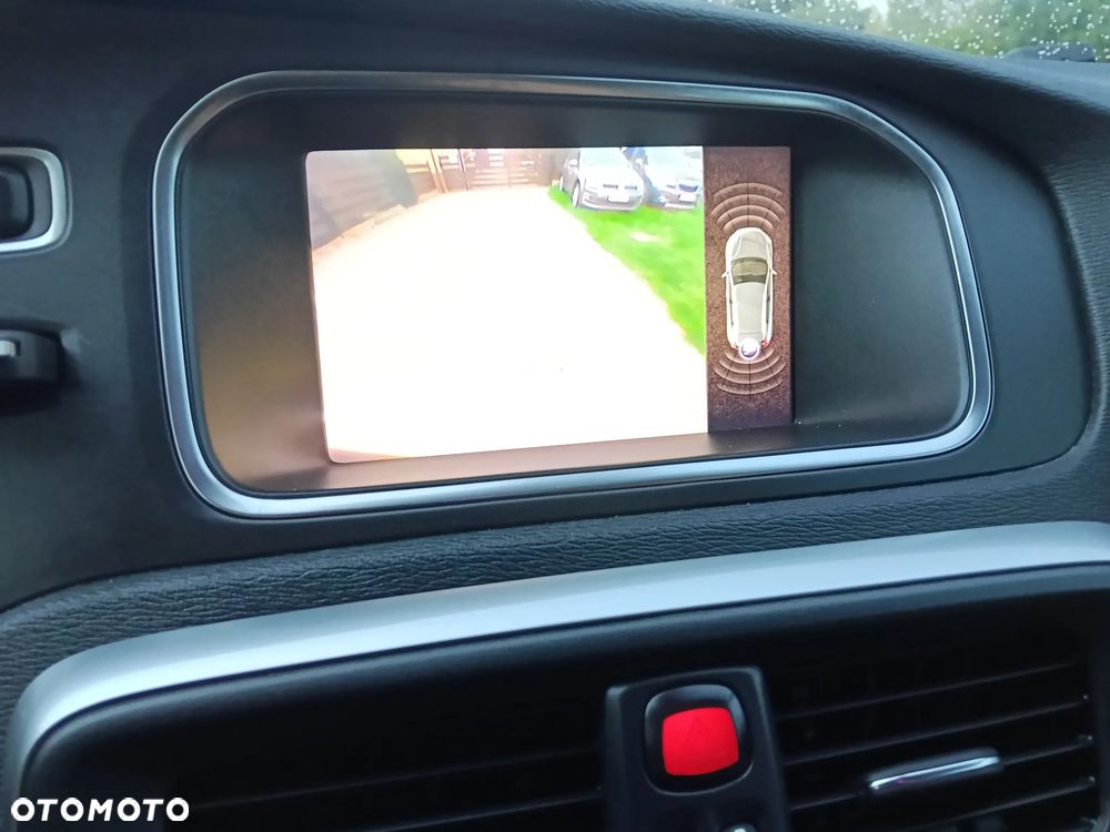 Volvo V40 Cross Country D3 Drive-E SCR Momentum - 26
