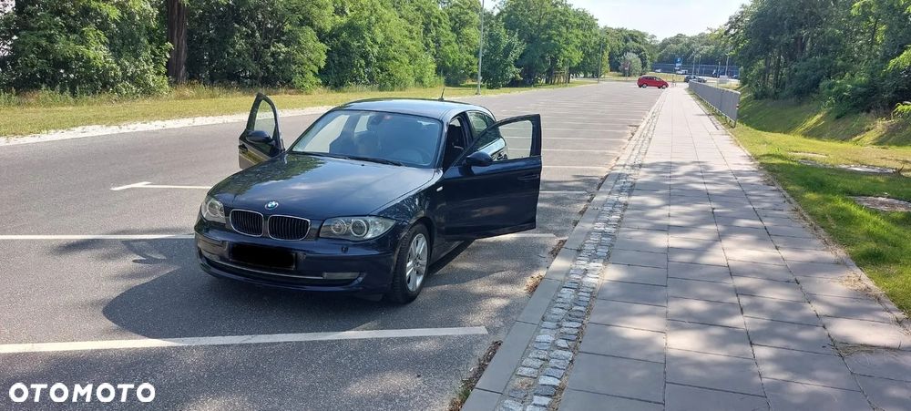 BMW Seria 1 120i - 1