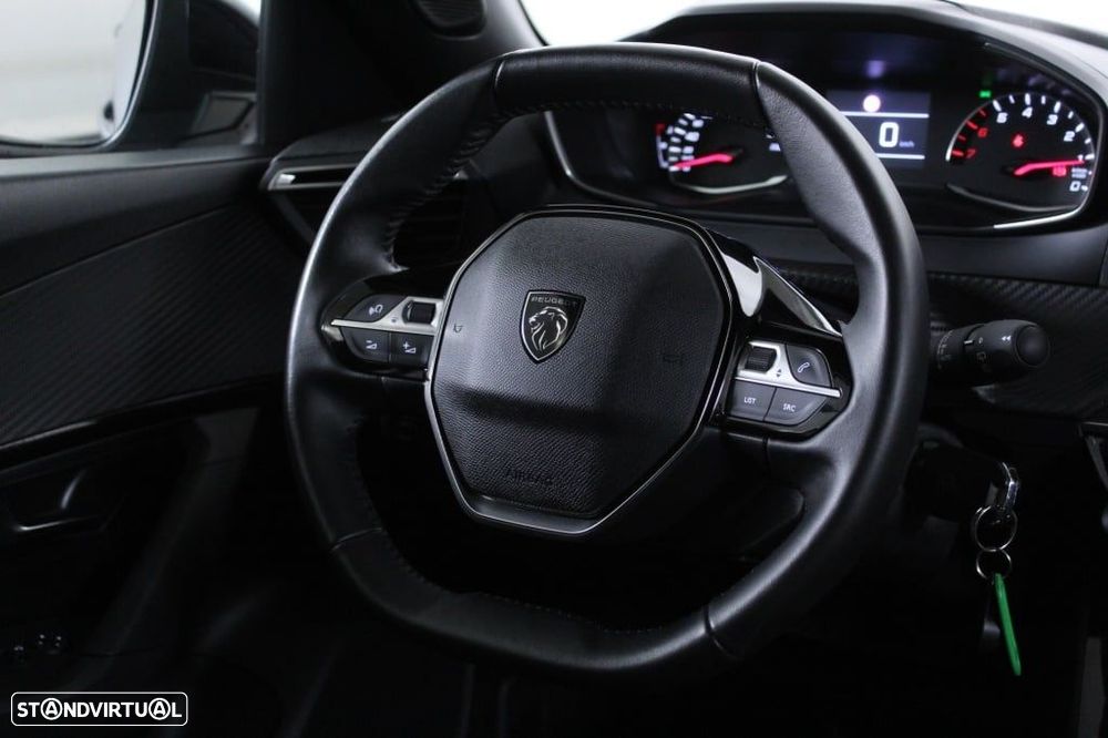 Peugeot 2008 1.2 PureTech Active - 16