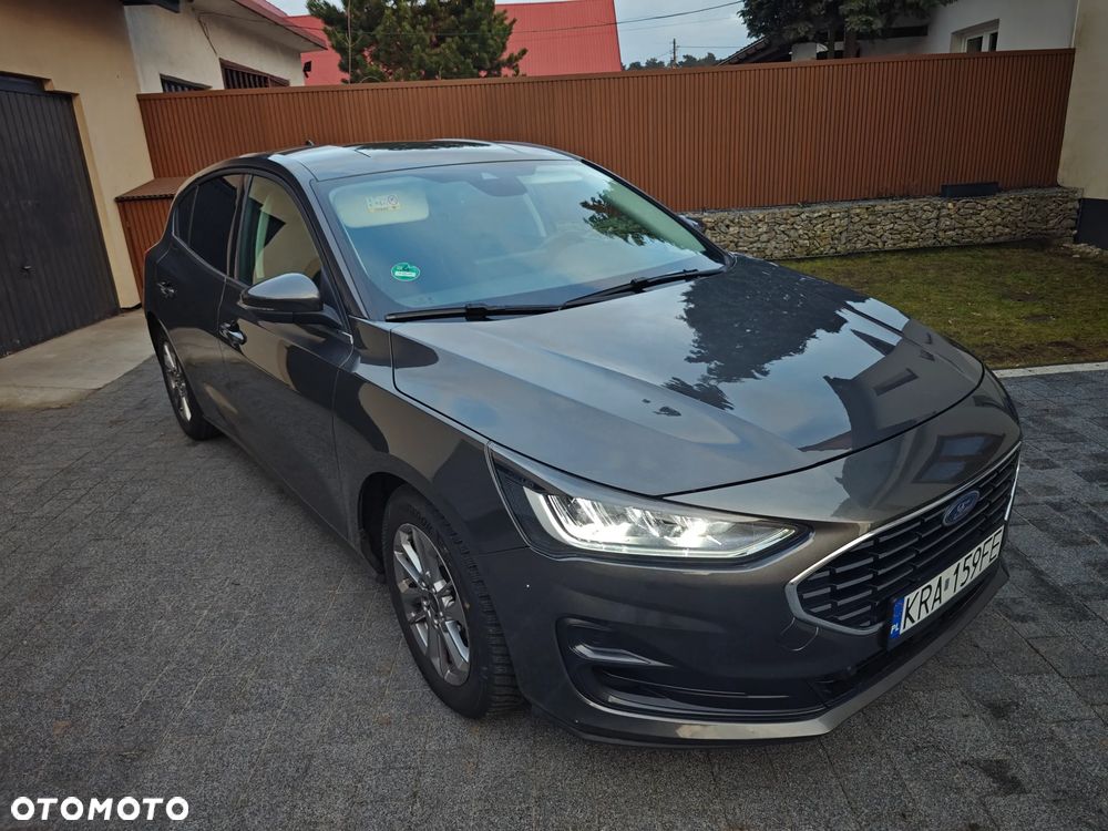 Ford Focus 1.0 EcoBoost STart-Stopp-System TITANIUM - 1