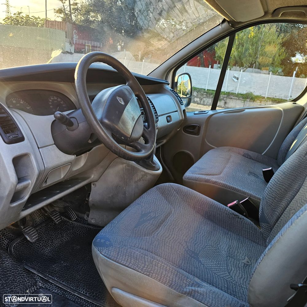 Renault Trafic - 29