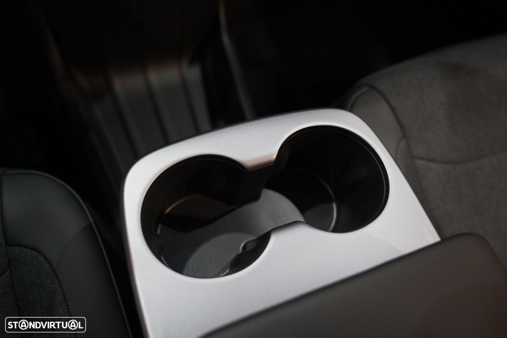 Tesla Model Y Long Range Tração Traseira - 19