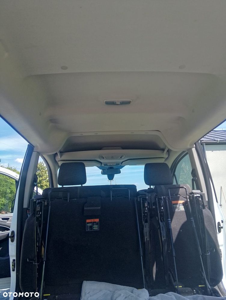 Ford Tourneo Connect - 6