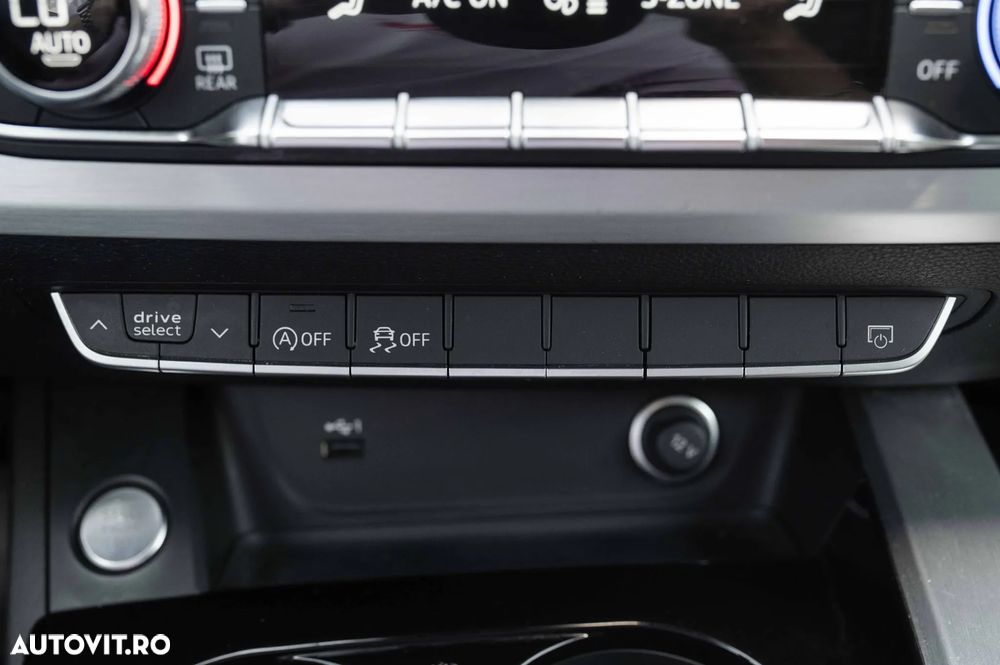Audi A4 Avant 40 TDI quattro S tronic S line - 31