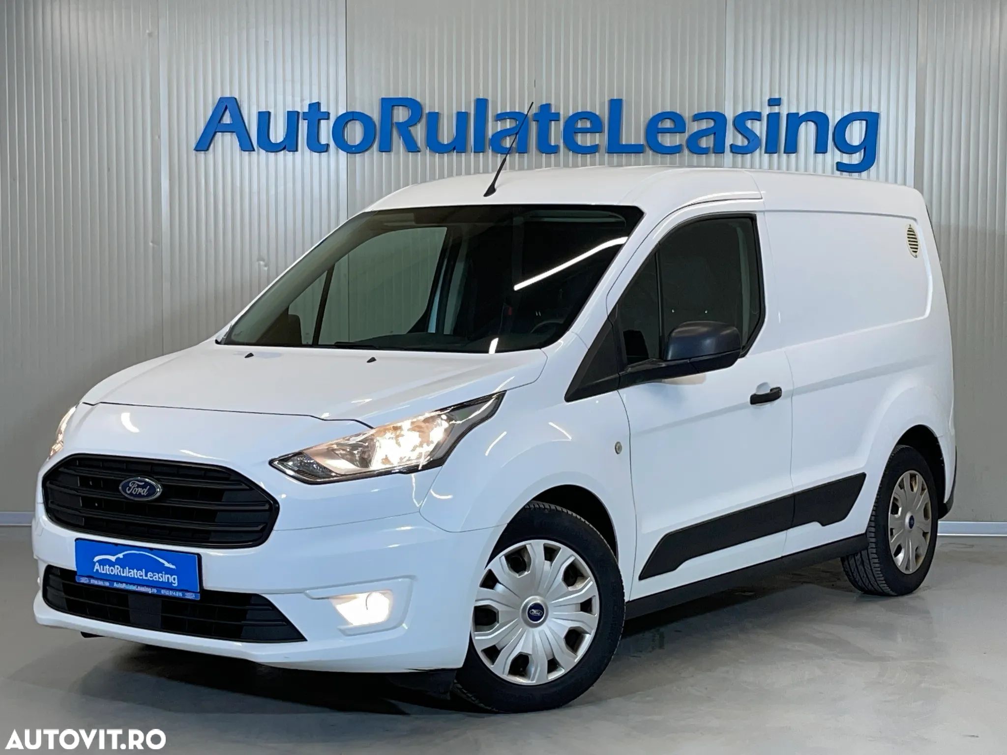 Ford Transit Connect - 1