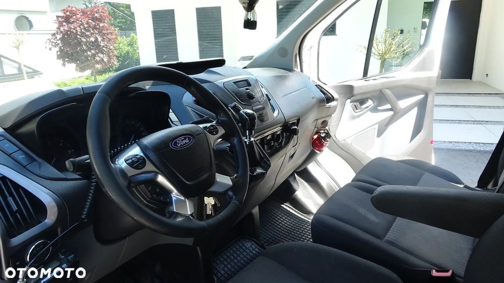 Ford Transit Custom 290 L2H1 Limited - 34