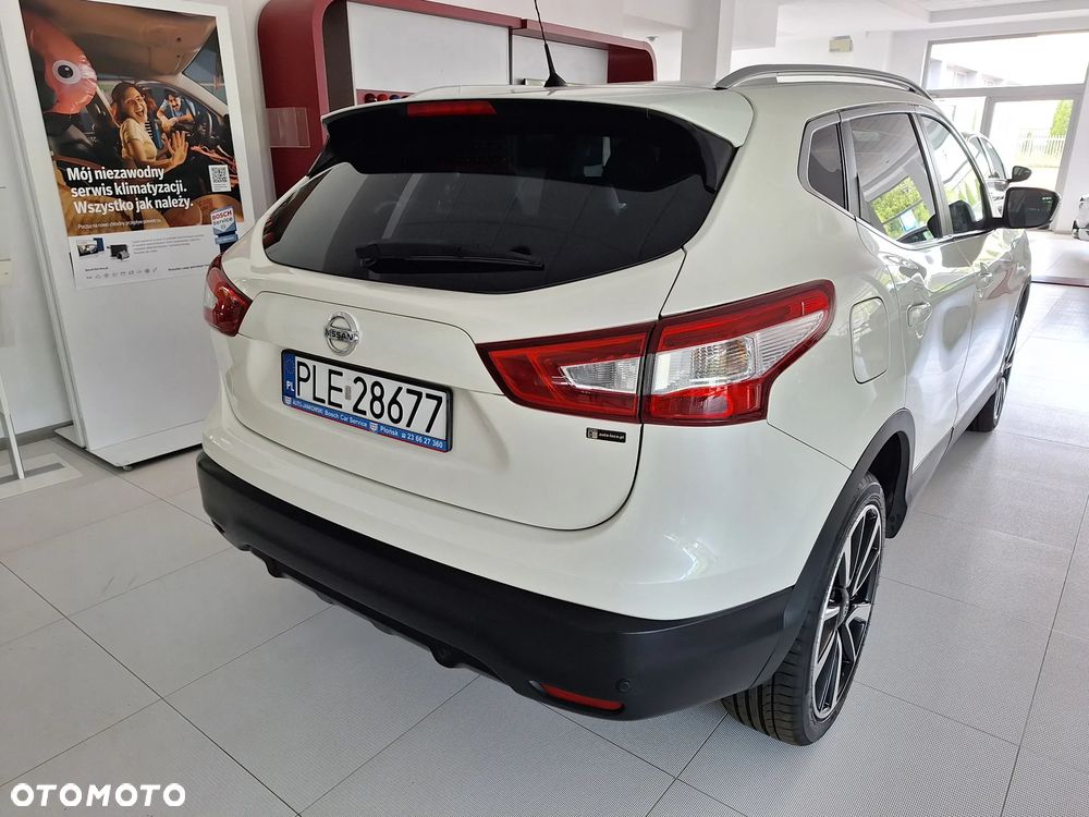 Nissan Qashqai 1.6 DIG-T Tekna - 5