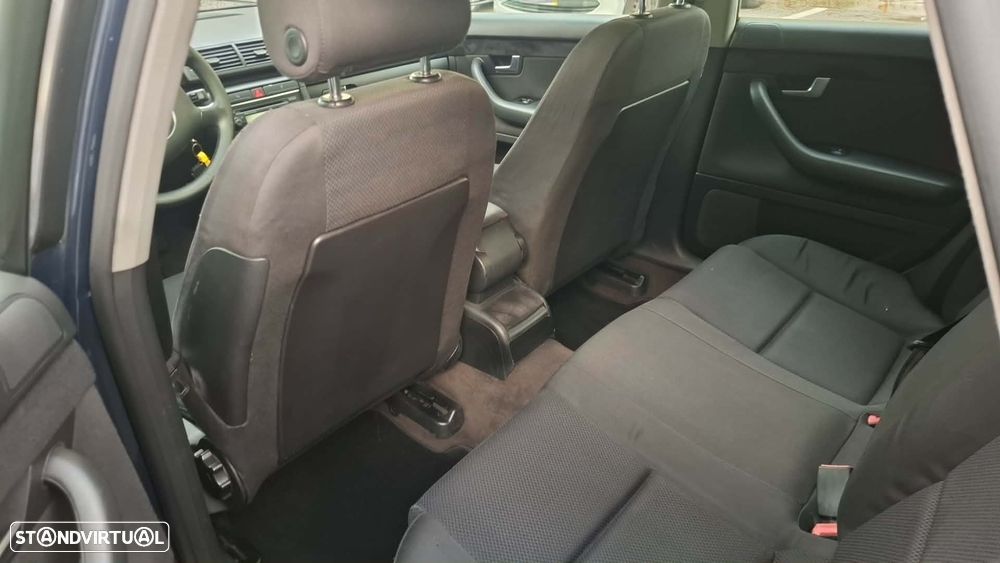 Audi A4 Avant 1.9 TDI m6 Exclusive - 11