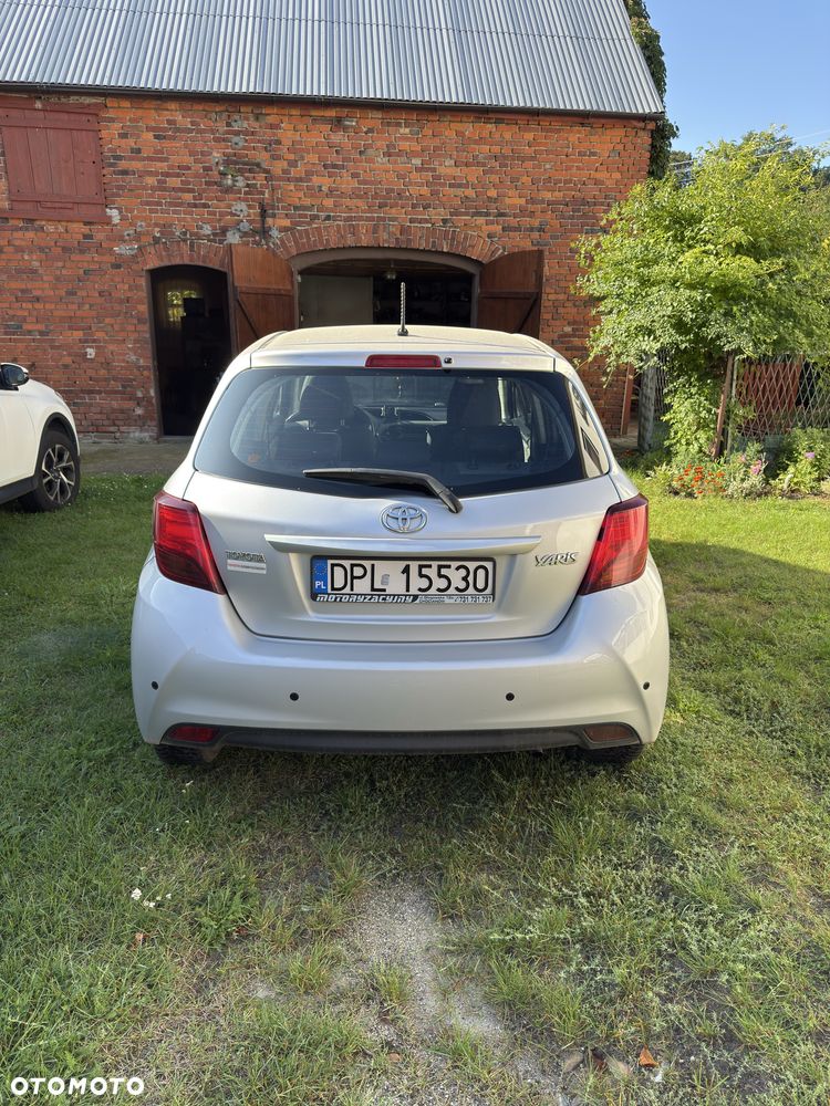 Toyota Yaris - 3