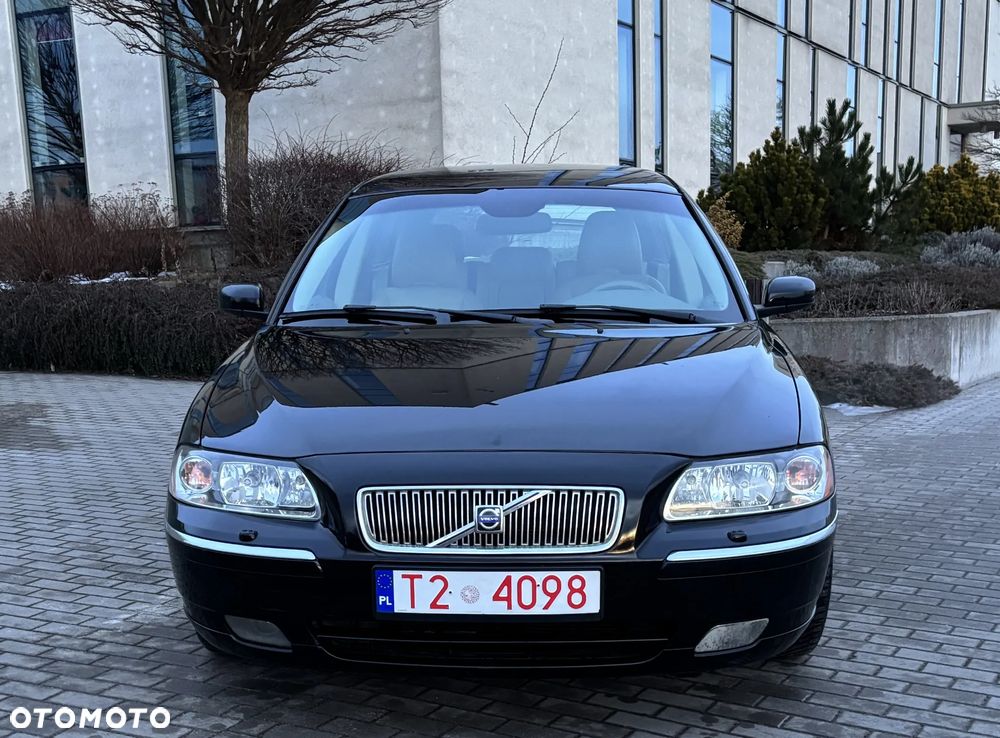 Volvo V70 2.4 Momentum - 6