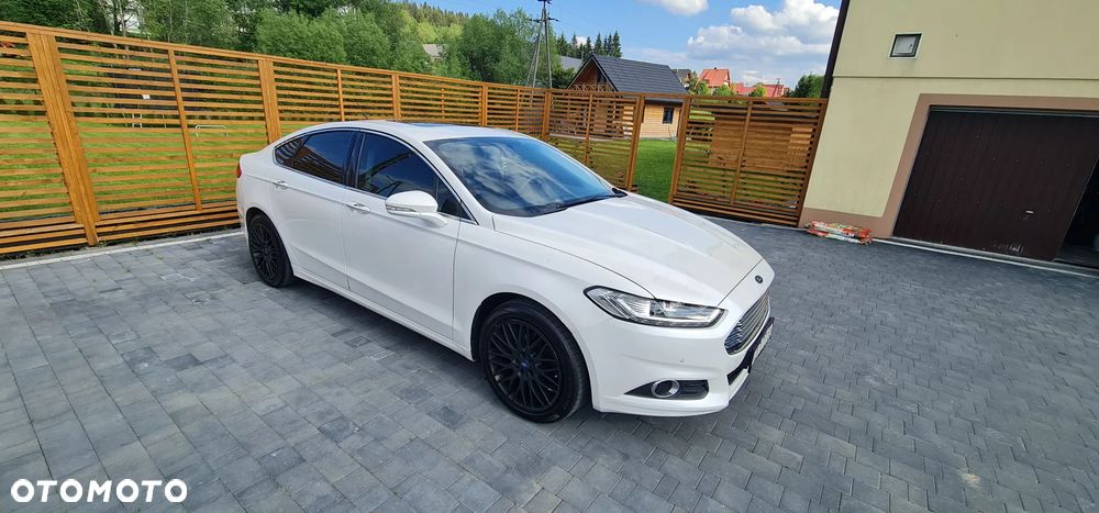 Ford Fusion - 4