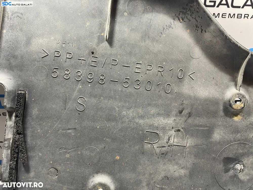 Scut Protectie Plastic Dreapta Caroserie Lexus IS IS220 2005 - 2013 Cod 58398-53010 - 6