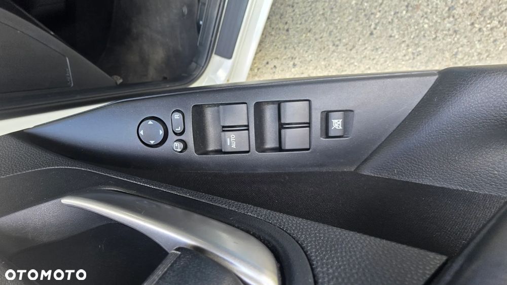 Mazda 3 1.6 MZR Exclusive-Line - 15