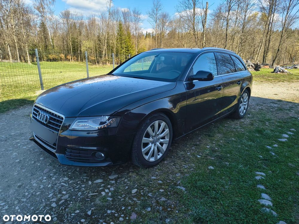 Audi A4 Avant - 1