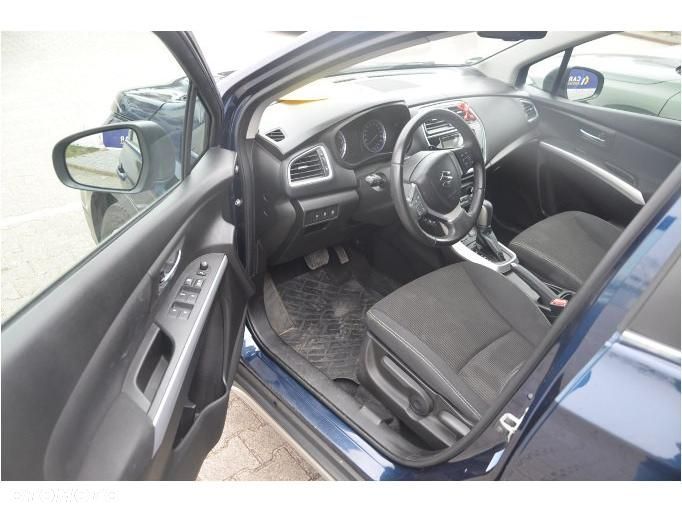 Suzuki SX4 S-Cross 1.4 T Premium - 7