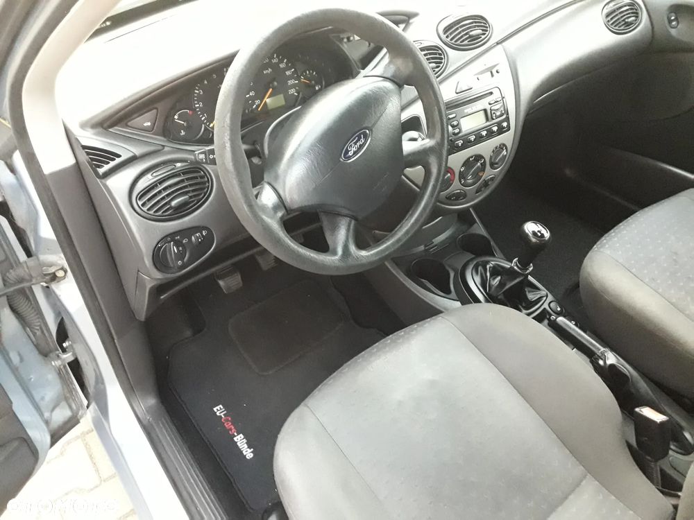 Ford Focus - 7