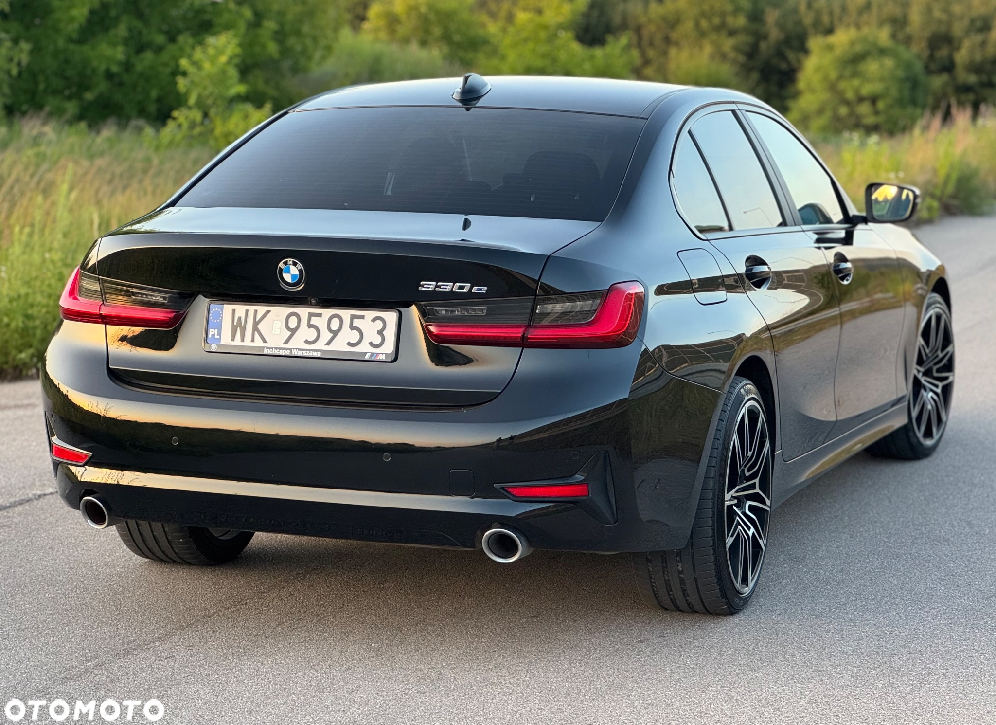 BMW Seria 3 330e Sport - 13