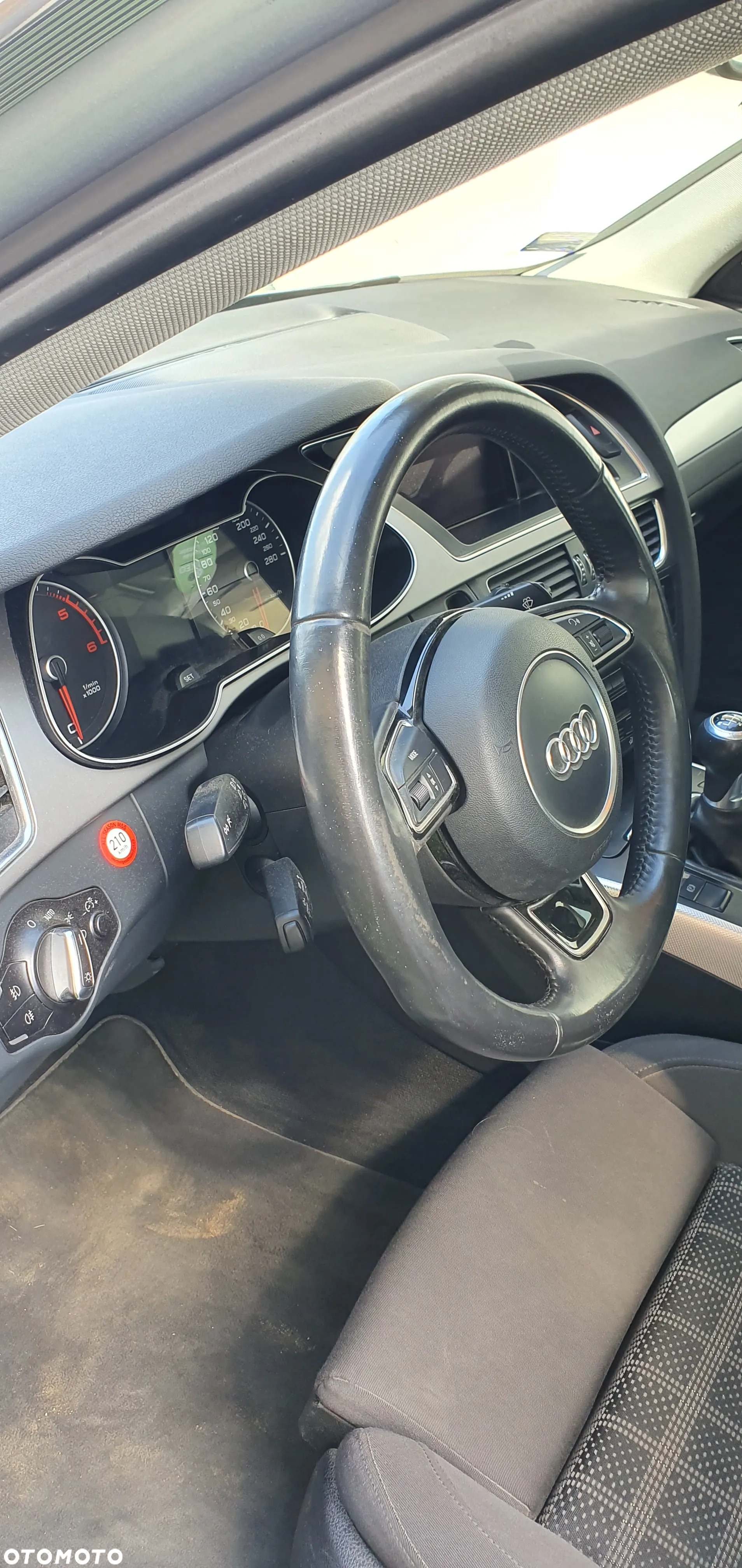 Audi A4 2.0 TDI - 11