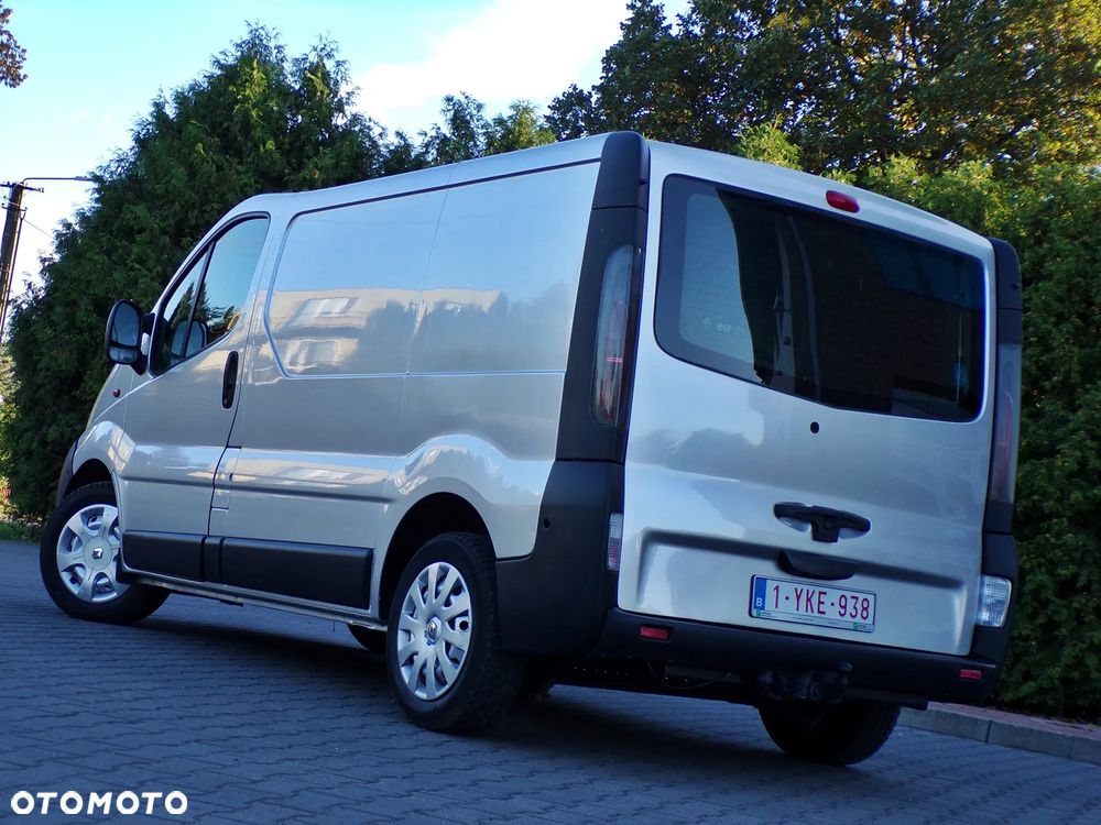 Renault TRAFIC - 4