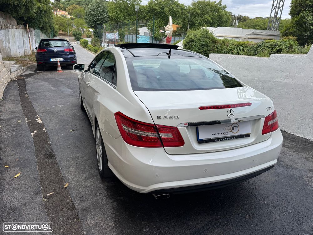 Mercedes-Benz E 250 CDi Avantgarde BlueEfficiency - 4