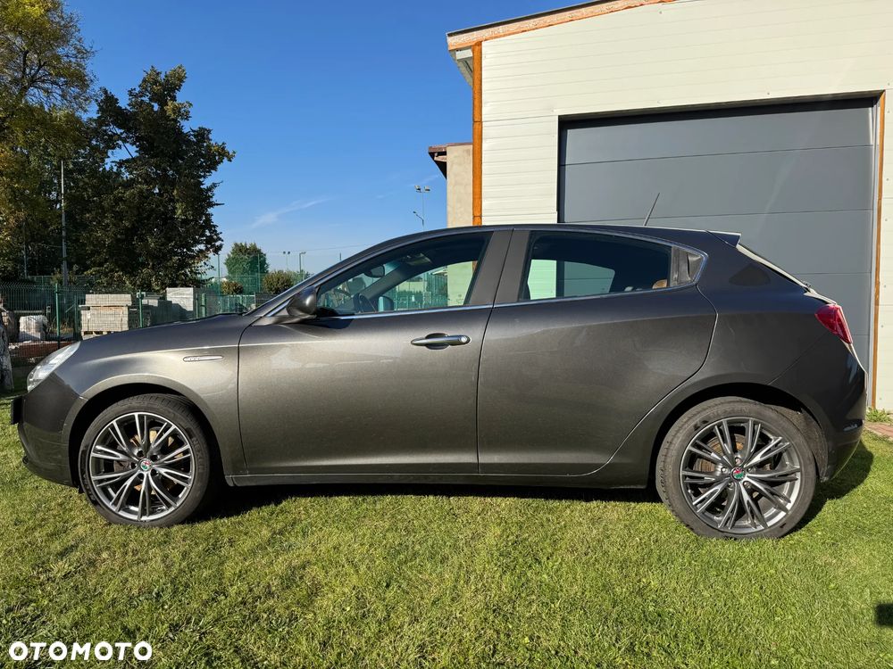 Alfa Romeo Giulietta - 7