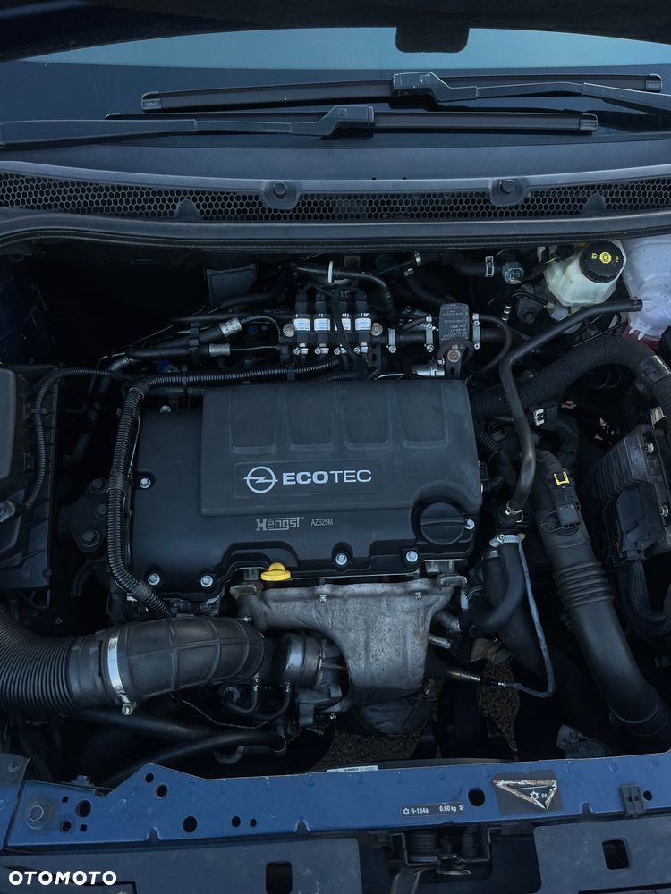Opel Astra 1.4 Turbo - 18