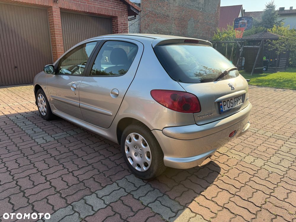 Peugeot 206 1.1 X-Line - 3