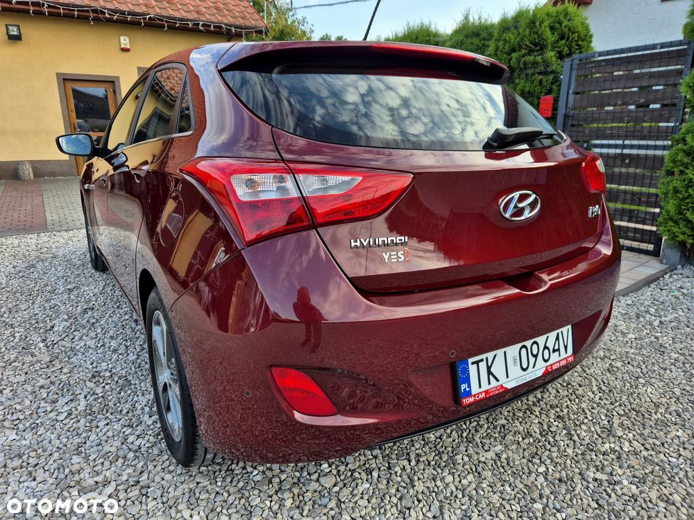 Hyundai i30 1.6 Fifa World Cup Edition - 9