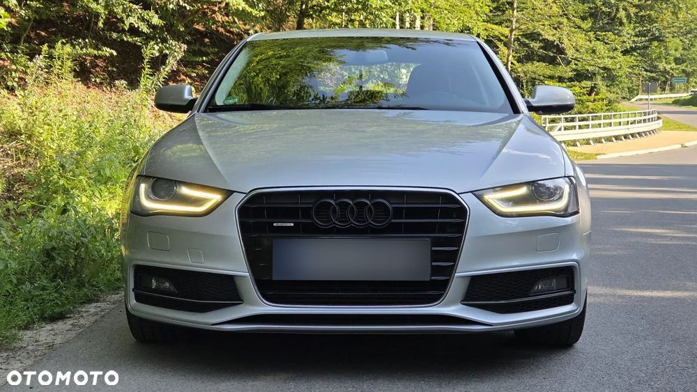 Audi A4 Limousine 2.0 TDI DPF quattro S line Sportpaket - 25