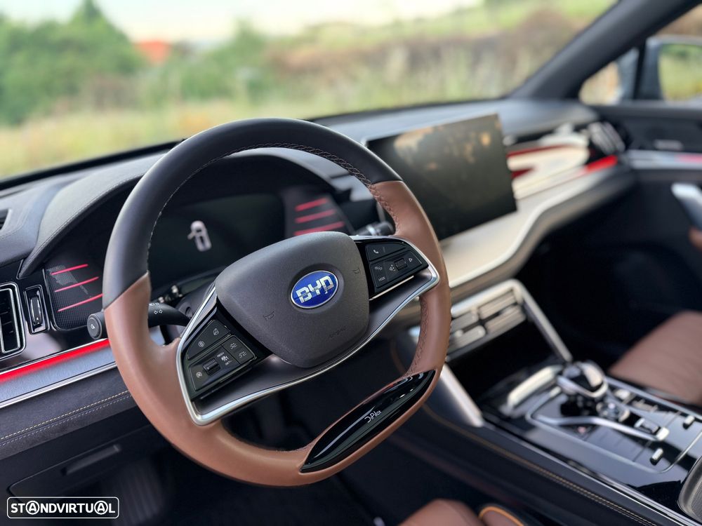 BYD Tang 86.4 kWh AWD Flagship - 21