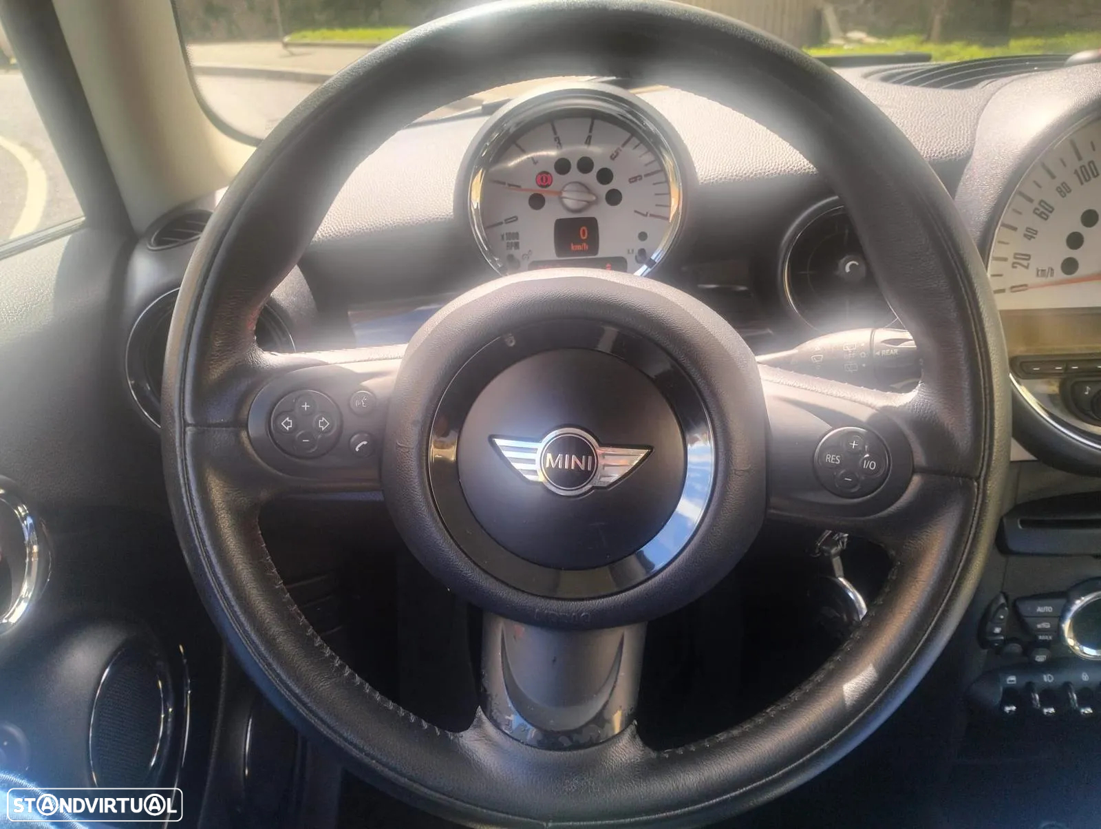 MINI 3 Portas Cooper D - 3