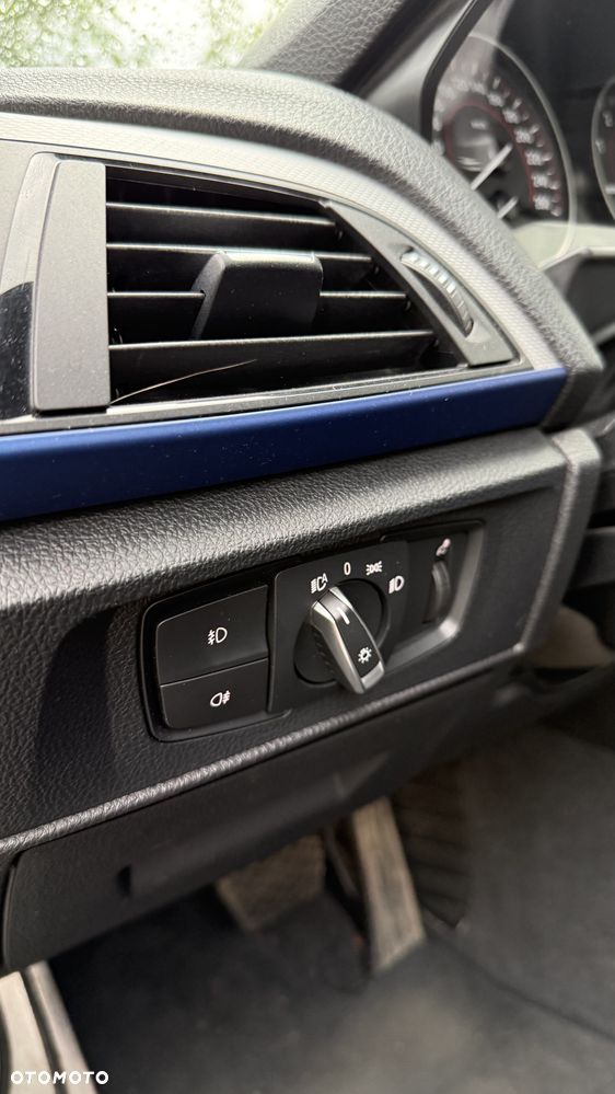 BMW Seria 1 120d - 16