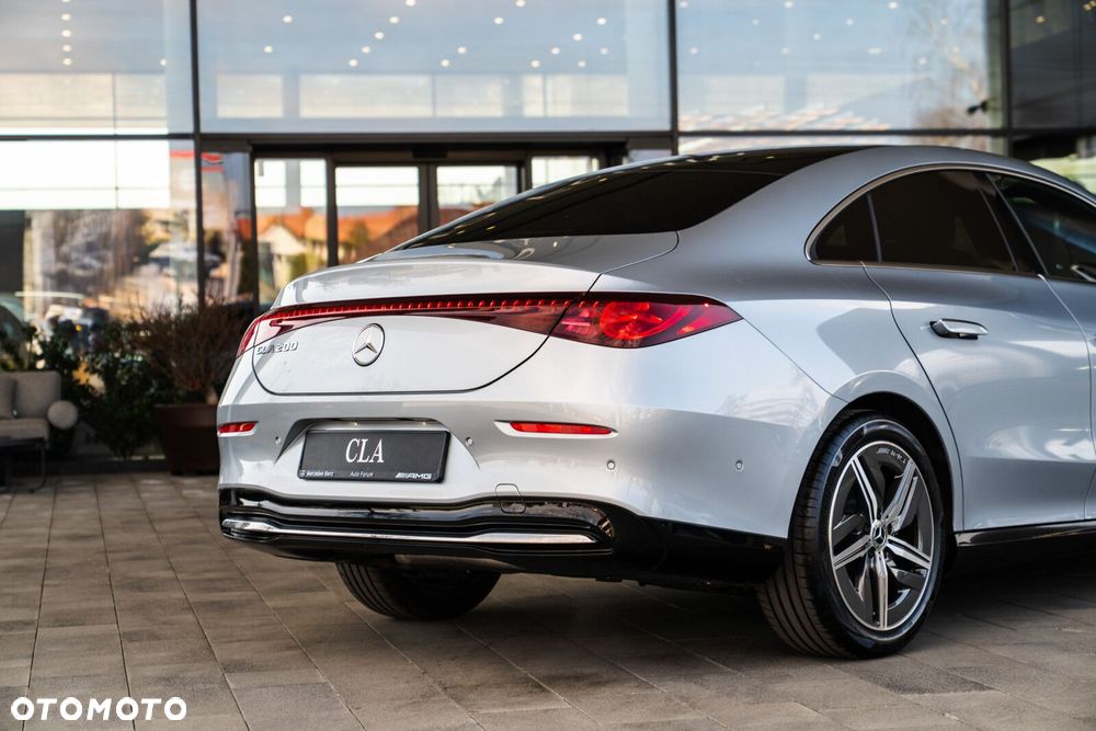 Mercedes-Benz CLA - 10