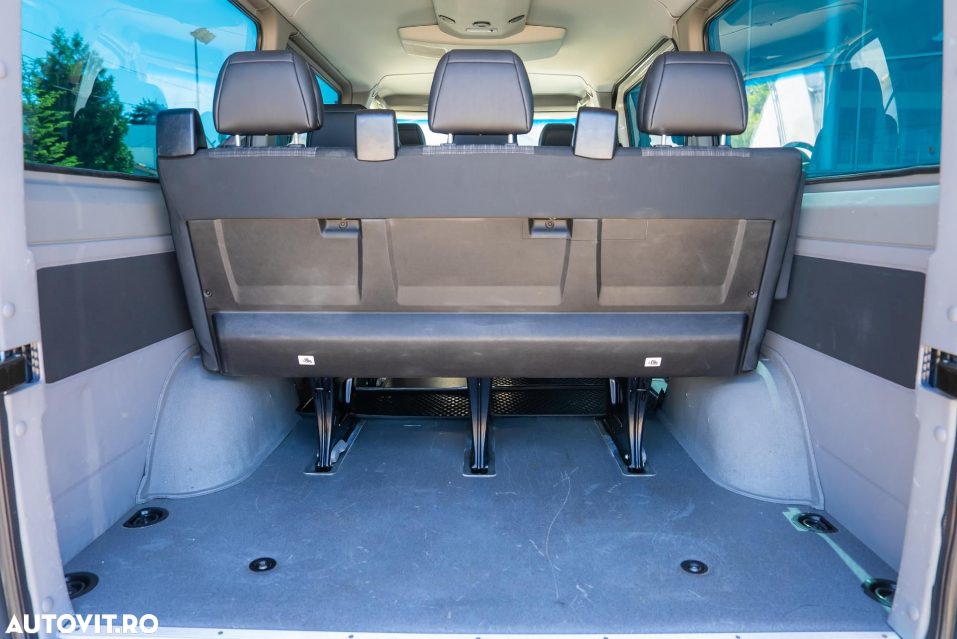 Mercedes-Benz Sprinter - 24