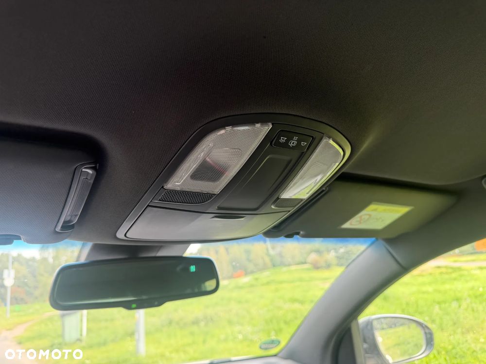Hyundai Tucson 1.7 CRDI BlueDrive GO 2WD - 13