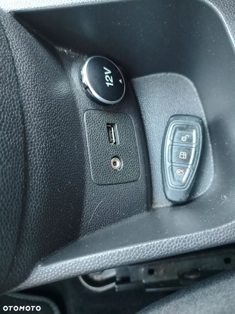 Ford Fiesta 1.6 TDCi DPF Titanium - 14