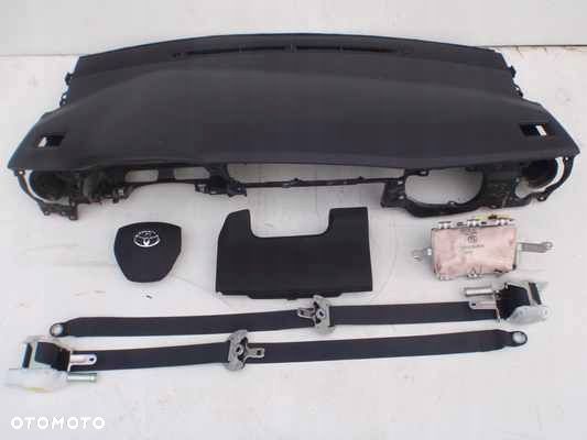 TOYOTA COROLLA E16 DESKA KONSOLA AIRBAG PASY PAS - 1