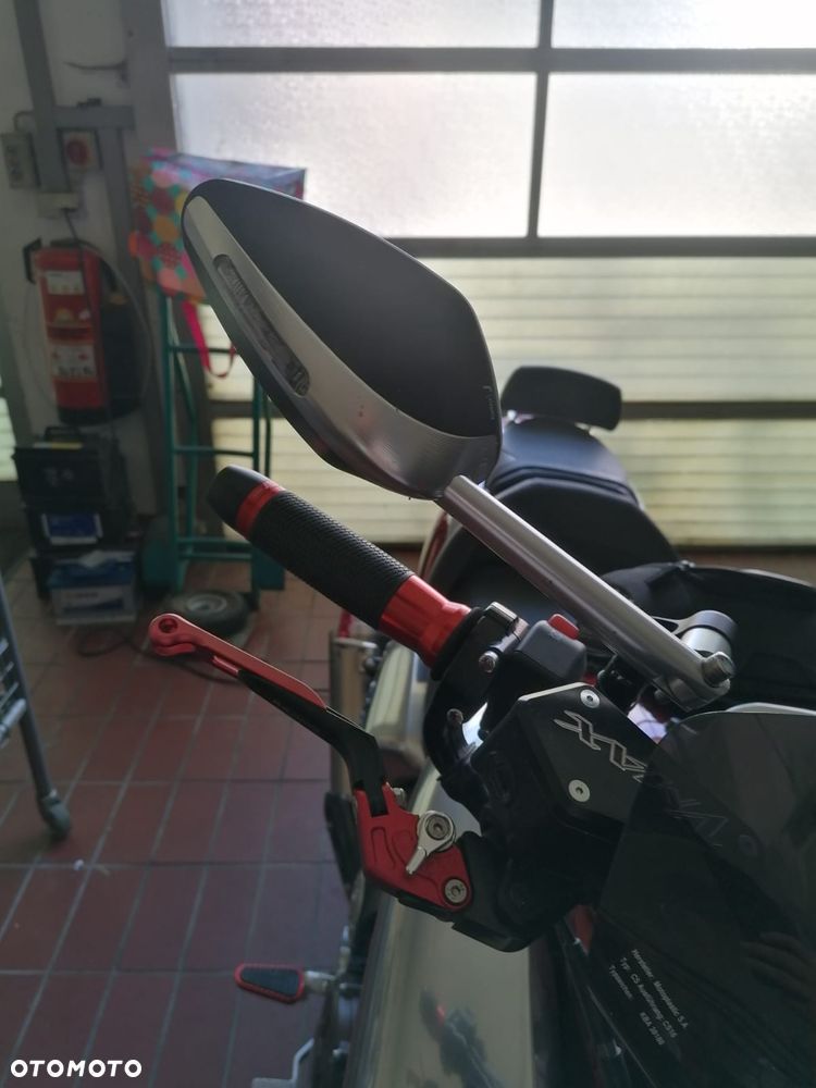 Yamaha V-MAX - 15