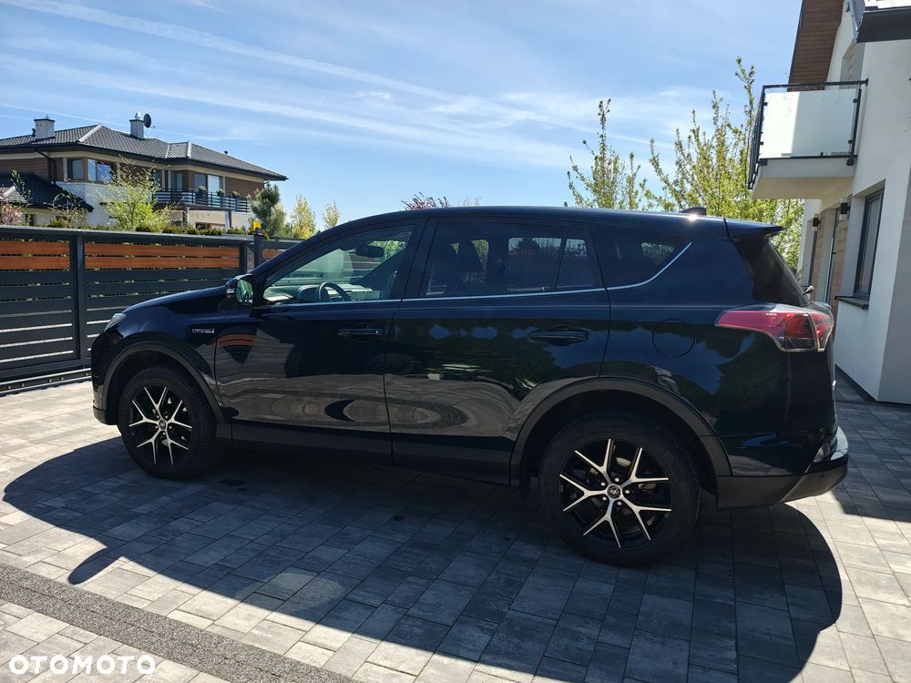 Toyota RAV4 Hybrid Premium 4x2 - 5