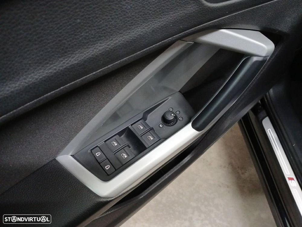 Audi Q3 Sportback 35 TFSI S line S tronic - 16