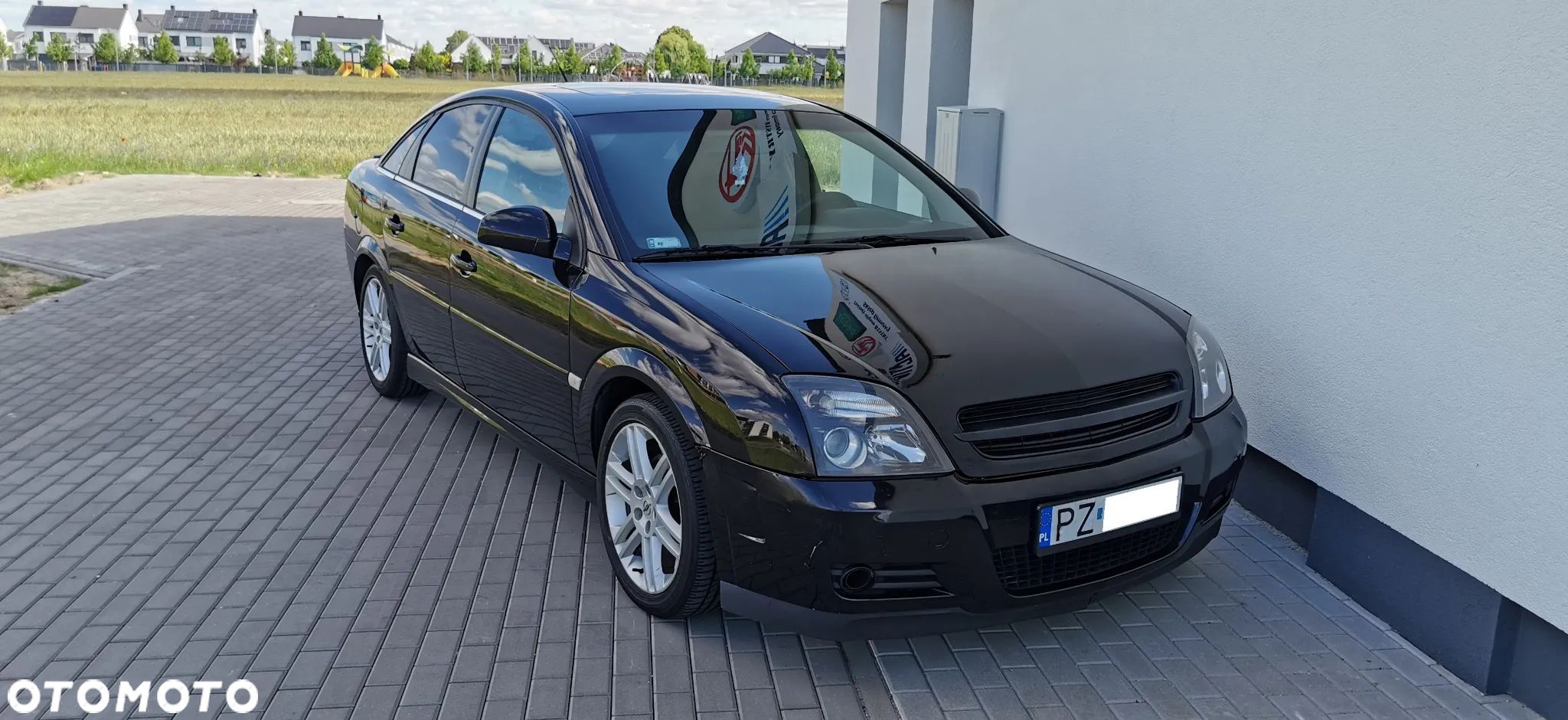 Opel Vectra 1.9 CDTI Sport / GTS - 1