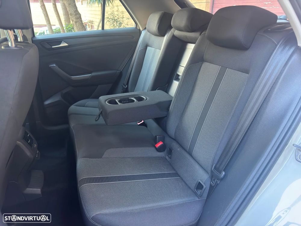 VW T-Roc 1.0 TSI Life - 11